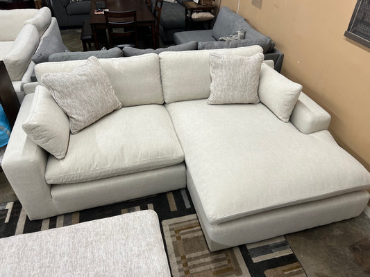 100" Dreamscape Right Side Facing Feather Cloud Sectional Sofa