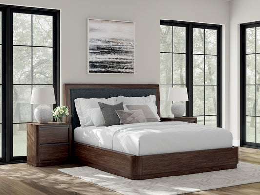 Cama California King con paneles tapizados Dilenno