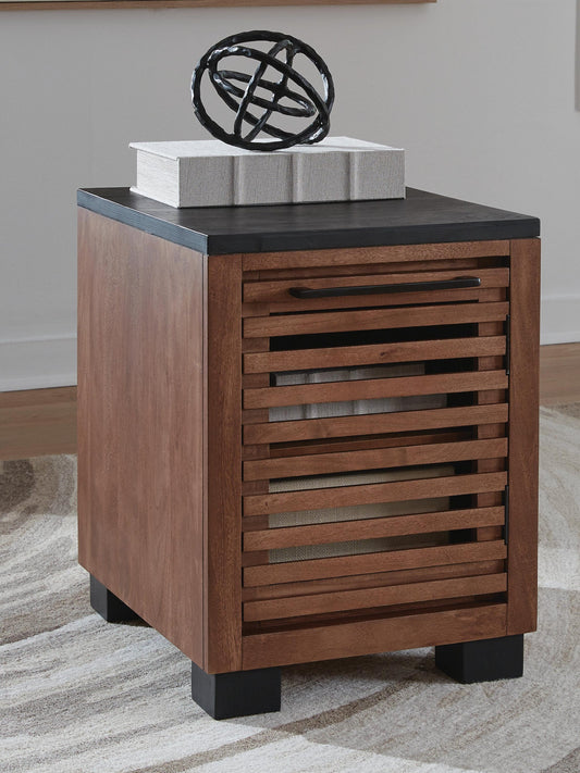 Mesa auxiliar con silla Kallari