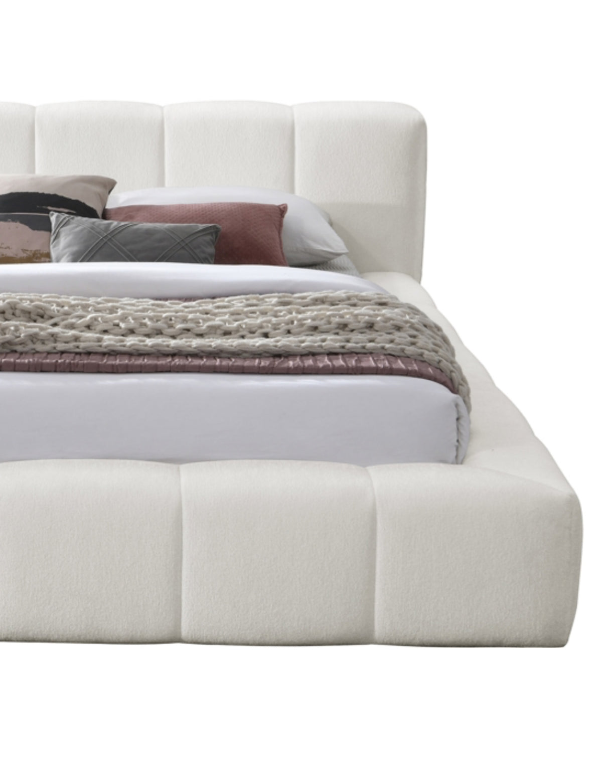 Marco de cama Jackson King Size en color crema claro