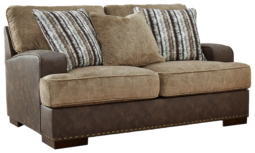 Loveseat de Alesbury
