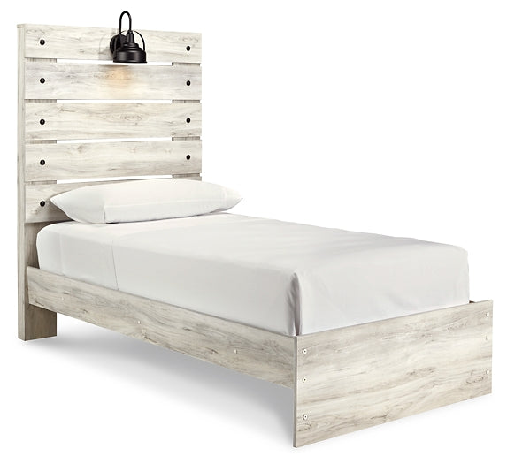 Cama doble Cambeck con paneles, cómoda con espejo y mesita de noche