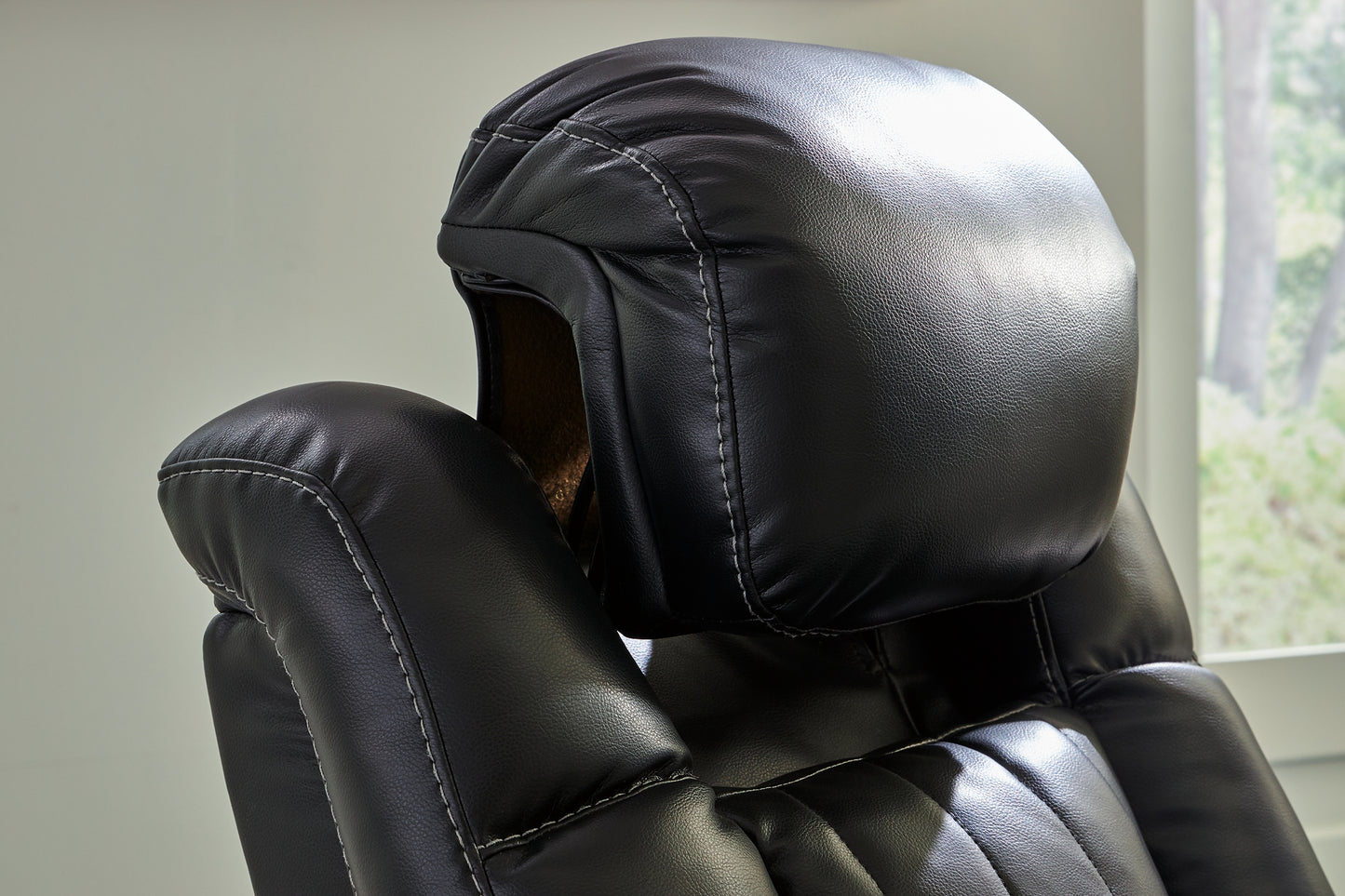 Sofá de dos plazas Caveman Den PWR REC/CON/ADJ HDRST