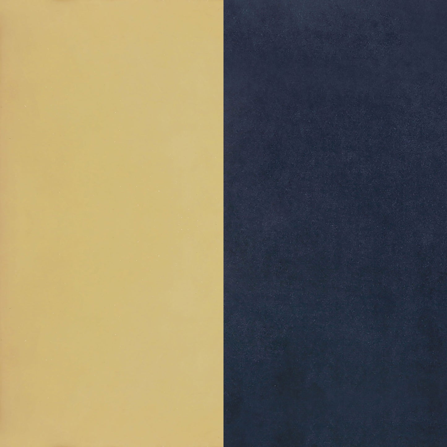 Juego de comedor Kella de 5 piezas con encimera redonda de mármol blanco y dorado