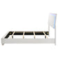 Cama con panel LED completo Felicity Wood en blanco de alto brillo