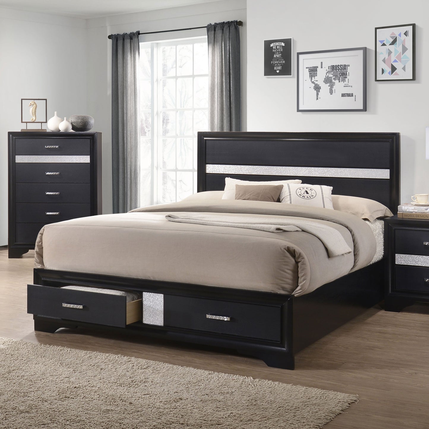 Cama Queen Miranda de 51 pulgadas con paneles de almacenamiento de madera, color negro