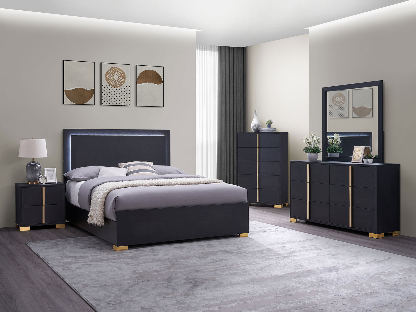 Cama Marceline Wood Queen con panel LED, color negro
