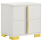 Juego de dormitorio Marceline de 4 piezas Eastern King en blanco