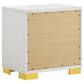 Juego de dormitorio Marceline de 4 piezas Eastern King en blanco