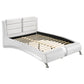 Juego de dormitorio Jeremaine de 5 piezas Eastern King, color blanco