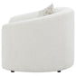 Sillón Rainn Boucle tapizado con brazos inclinados, color Latte
