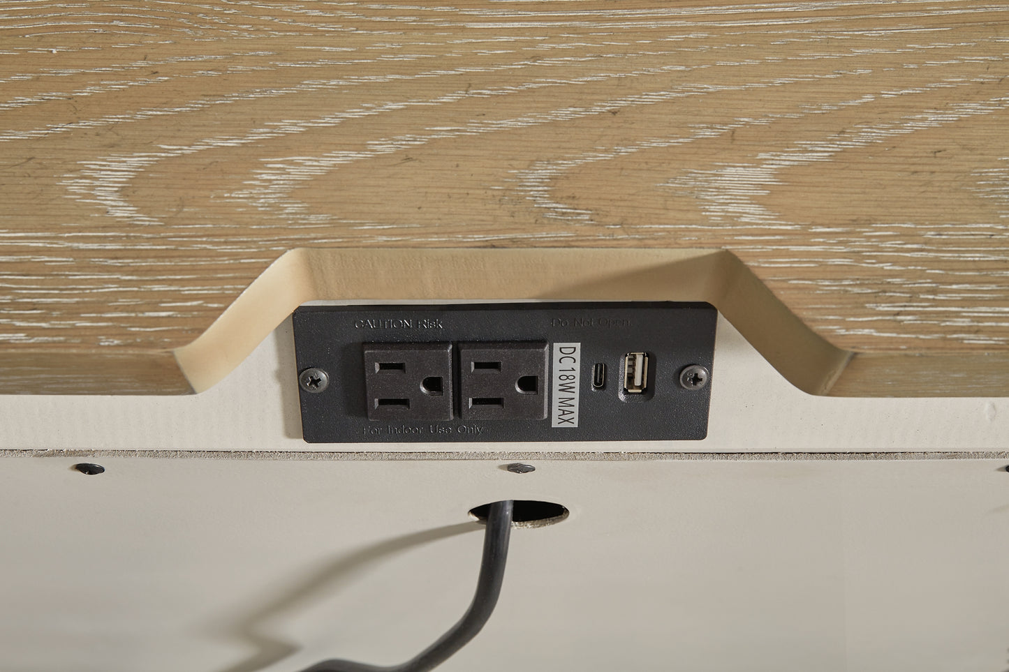 Mesita de noche de dos cajones Shaybrock