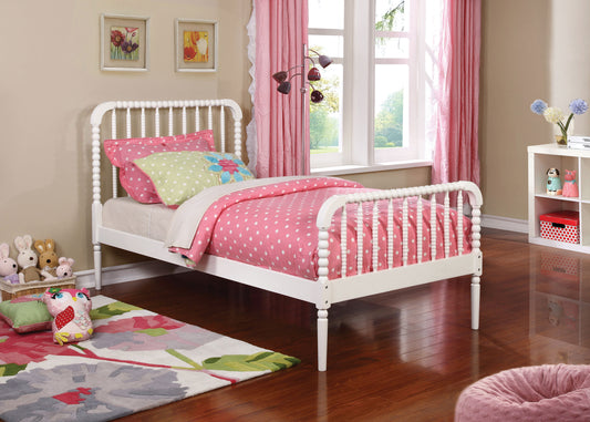 Cama doble abierta Jones Wood blanca