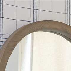 Espejo con acento Aarilynn