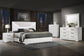 Cabecera de cama con paneles LED Ives Queen en blanco de alto brillo