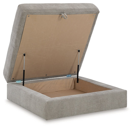 Otomana Aslan Court con almacenamiento