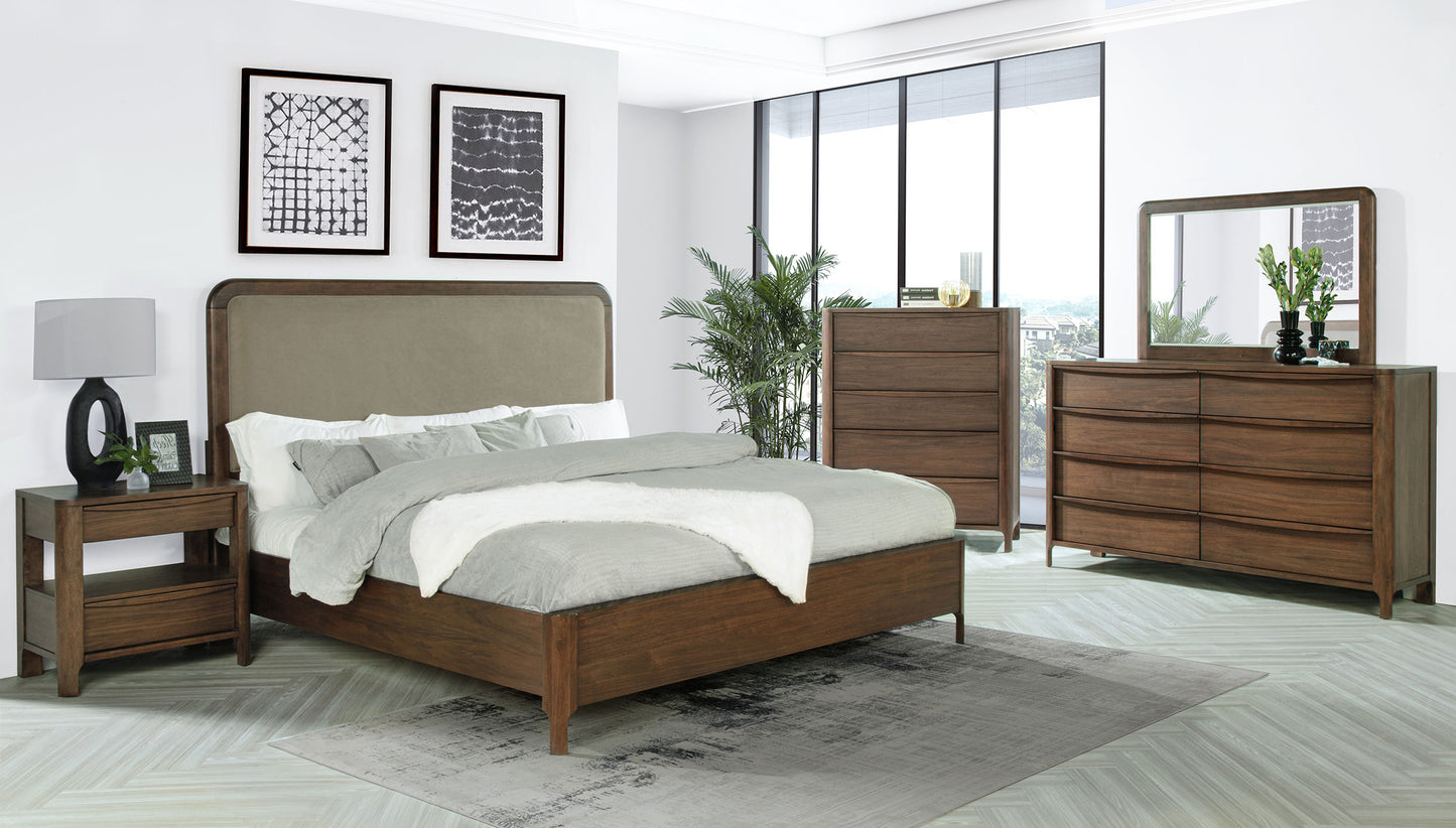 Cama California King tapizada de 57 pulgadas Maderia en nogal