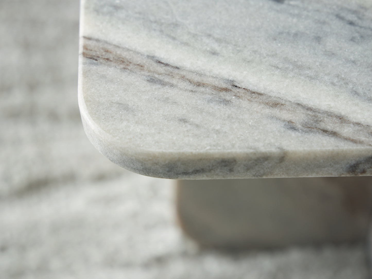 Mesa de cóctel con acento Baretton