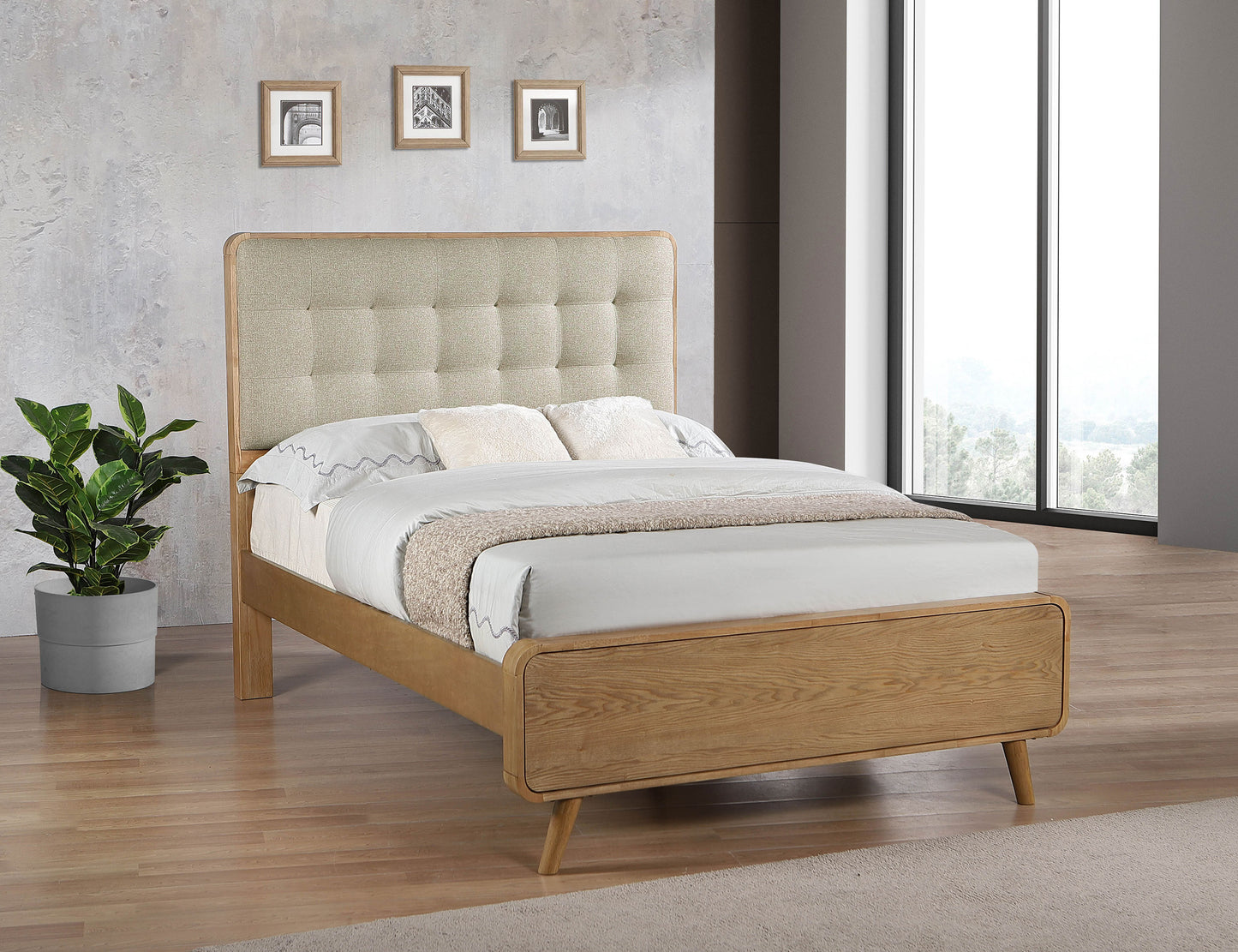 Cama de plataforma completa Robyn Wood de fresno claro