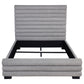 Cama Queen Patricia de 58 pulgadas tapizada en bouclé gris