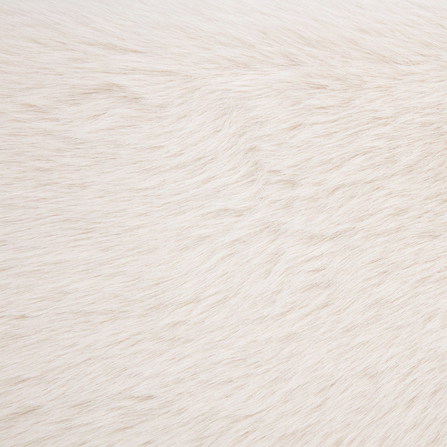 Cama Rebecca tapizada en piel sintética color crema tamaño king