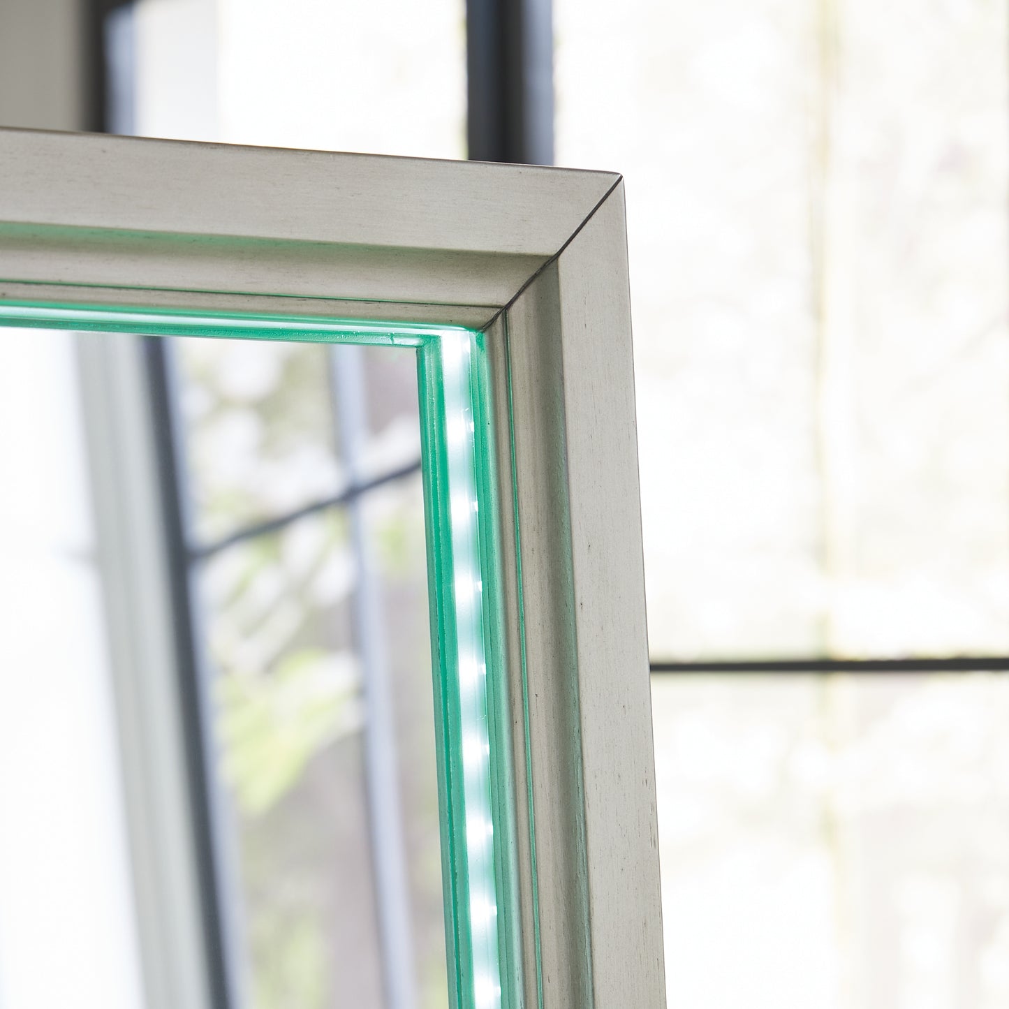 Espejo de pie/almacenamiento Evesen