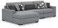 Seccional Bealton de 3 piezas con chaise longue
