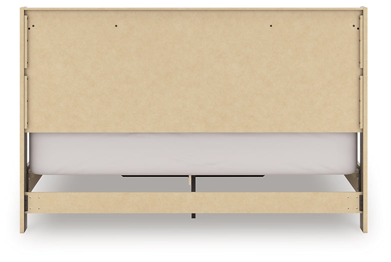 Elbrim King Panel Storage Bed