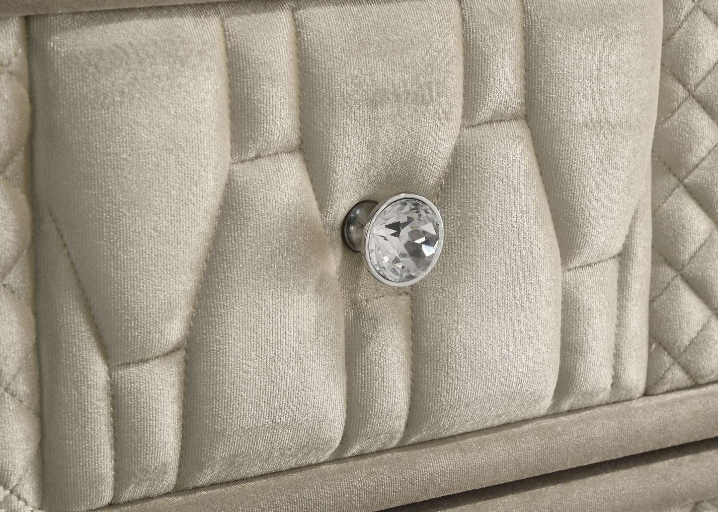 Lorient 8-drawer LED Bedroom Flame Box Dresser Ivory Camel