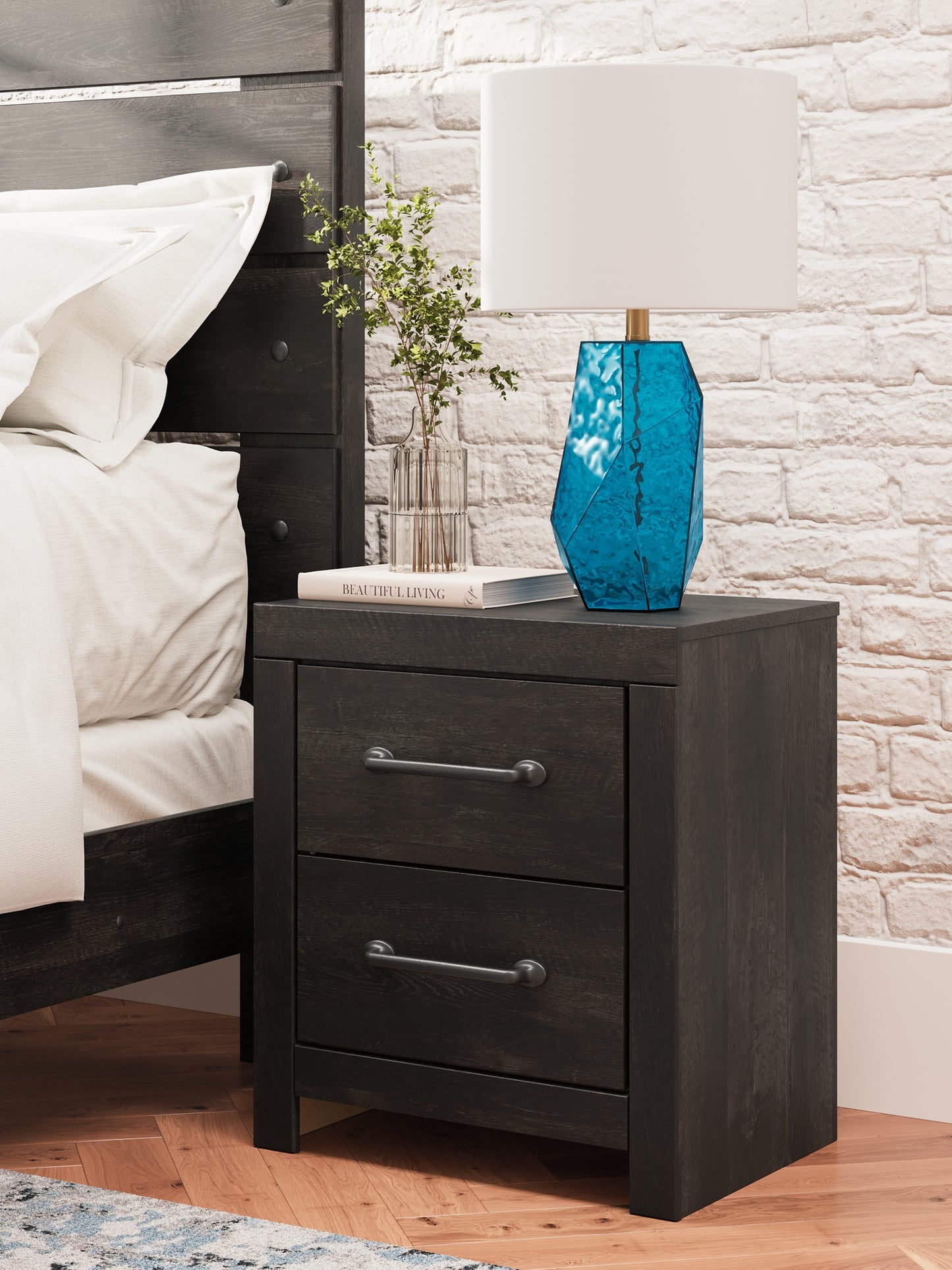 Hollivern Twin Panel Bed with Mirrored Dresser and Nightstand