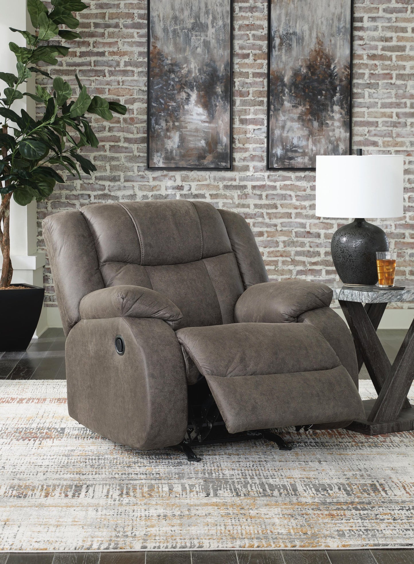 Sillón reclinable mecedor First Base