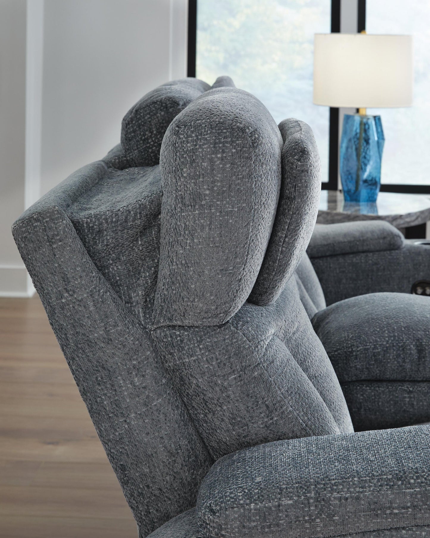 Estudio Cave PWR REC Loveseat/CON/ADJ HDRST