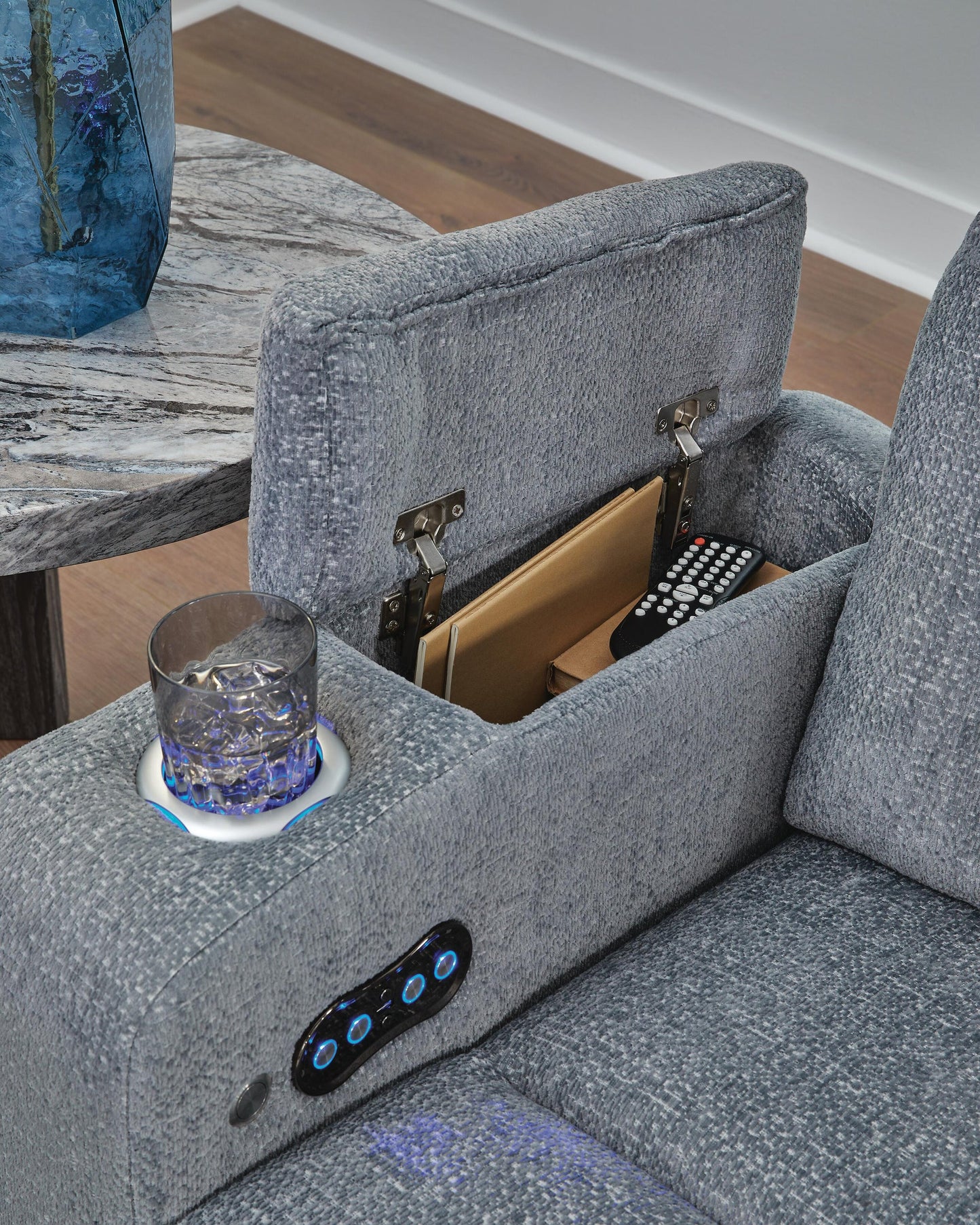 Estudio Cave PWR REC Loveseat/CON/ADJ HDRST