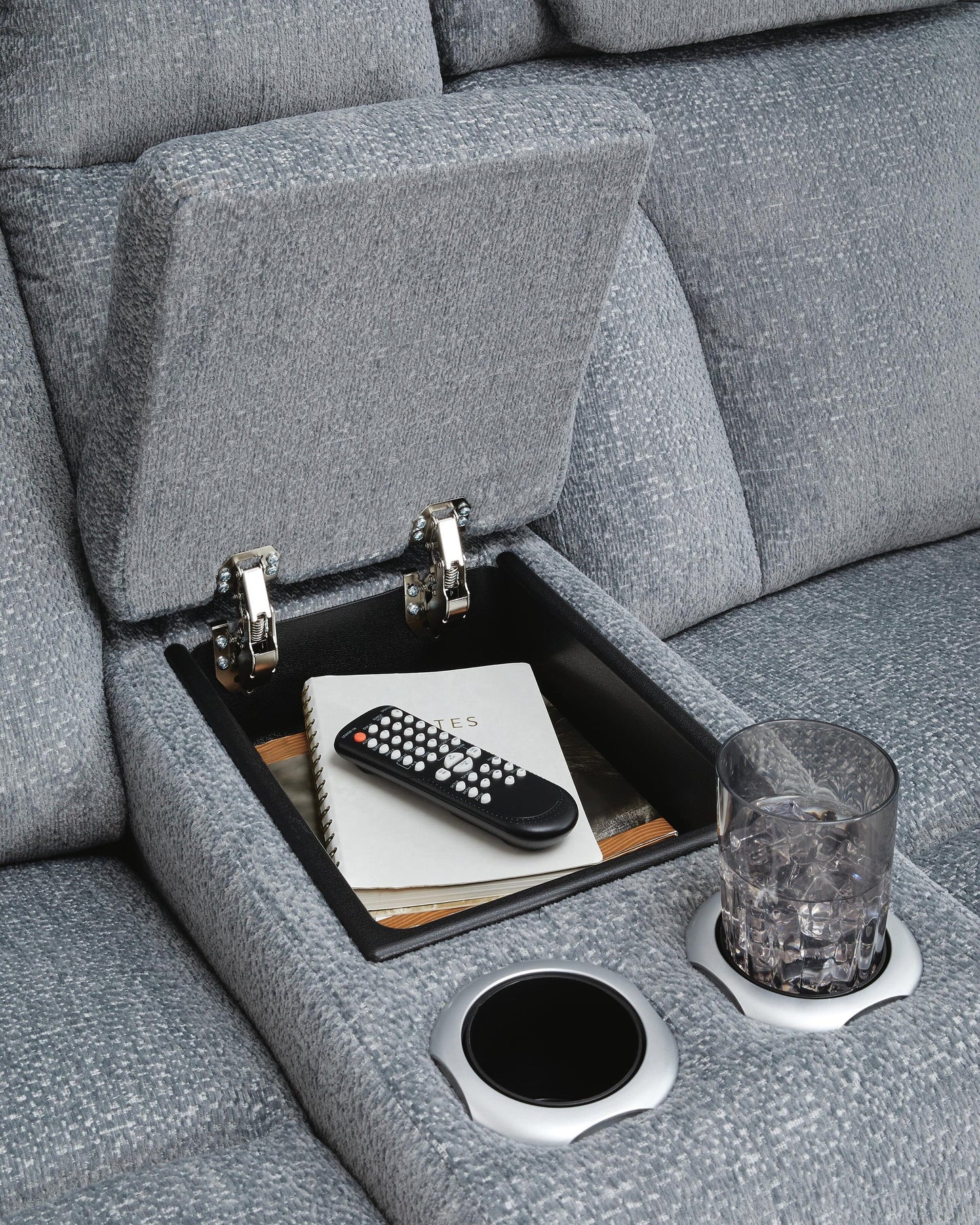 Estudio Cave PWR REC Loveseat/CON/ADJ HDRST