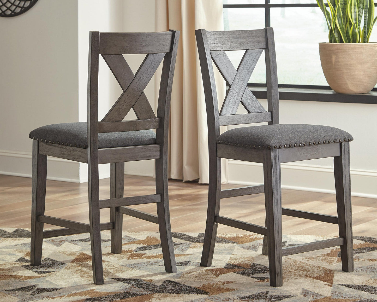 Mesa de comedor alta Caitbrook y 4 taburetes