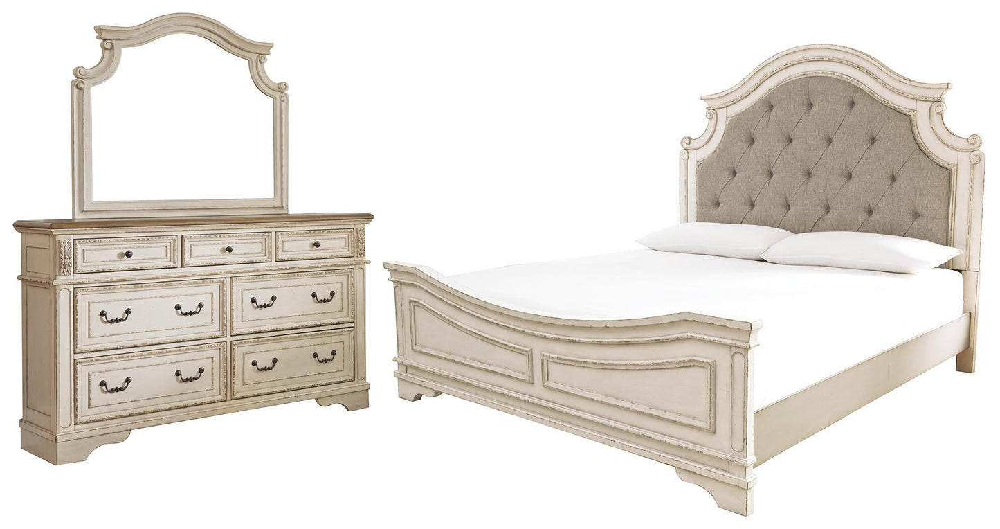 Cama tapizada Realyn King con paneles y tocador con espejo