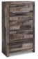 Cama Derekson King con dos cajones de almacenamiento, cómoda con espejo, cómoda y mesita de noche