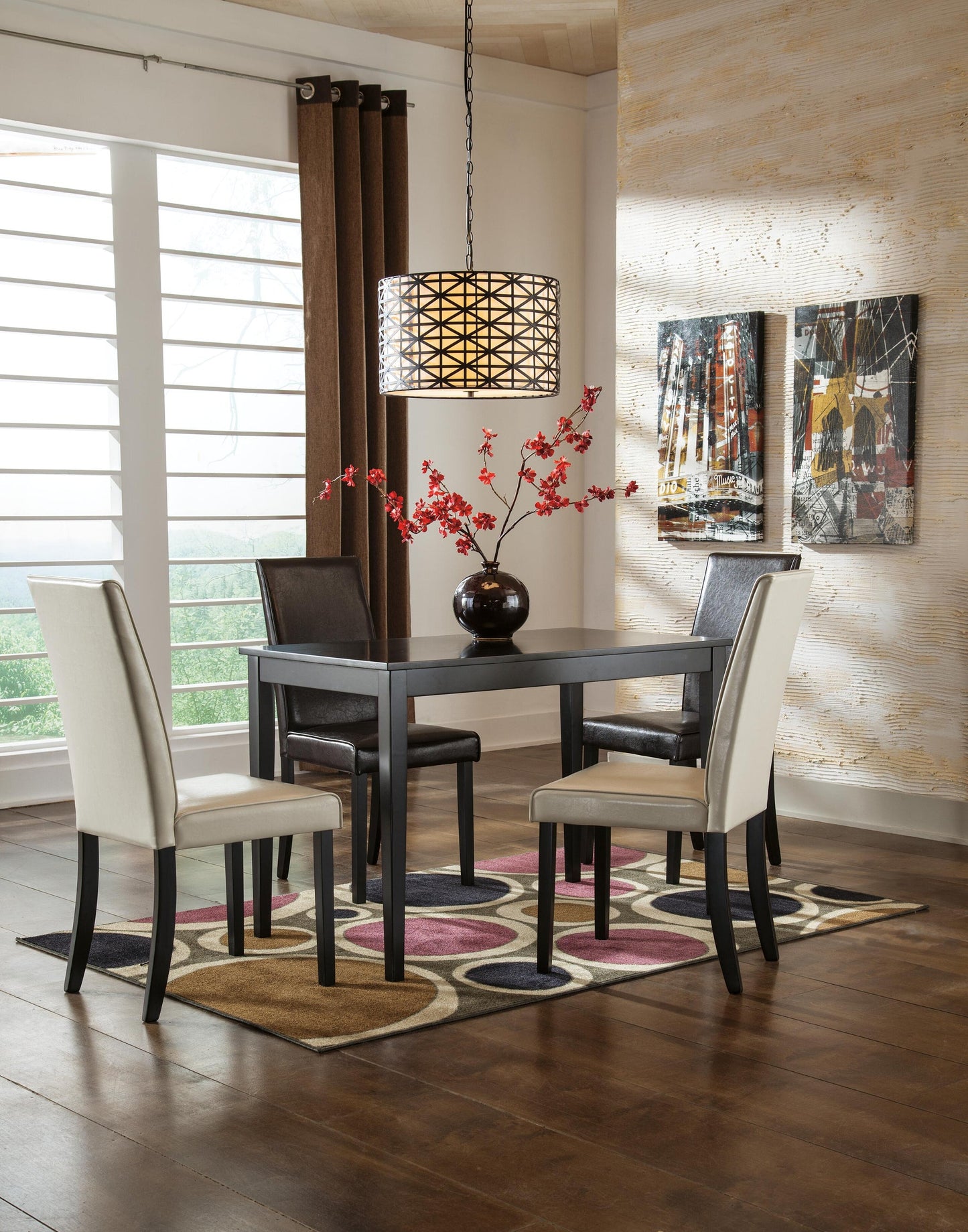 Mesa de comedor y 4 sillas Kimonte