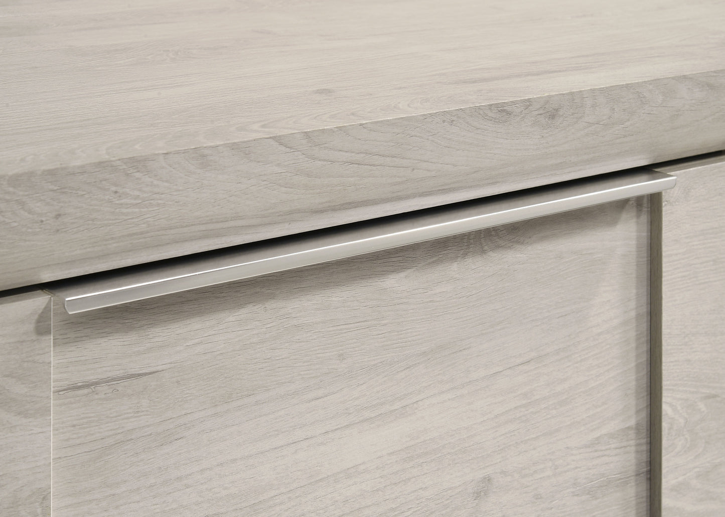 Farre 5-piece Eastern King Bedroom Set Washed Grey
