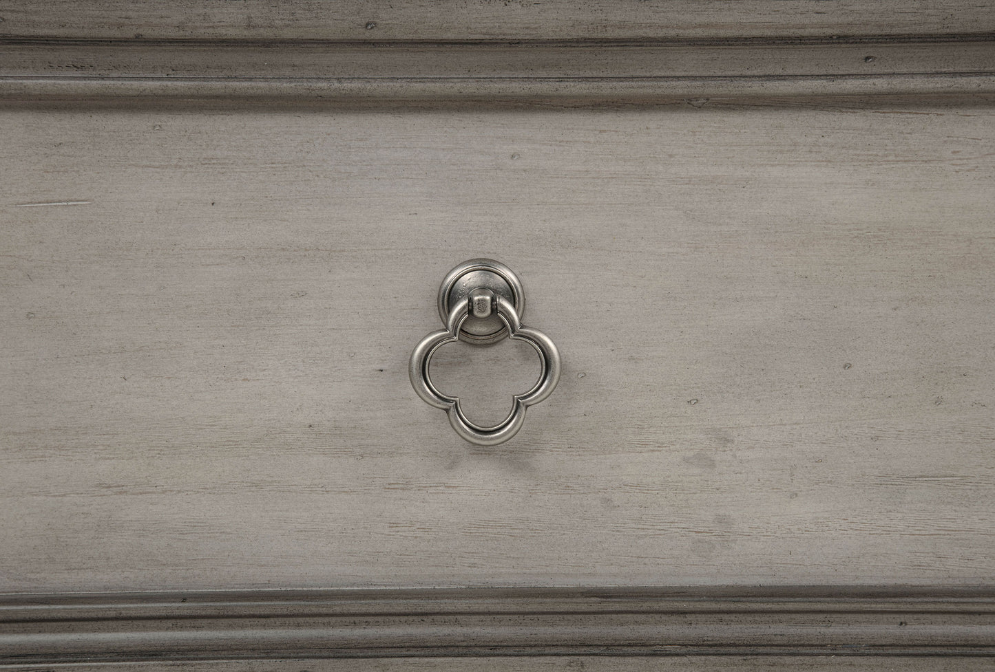 Cresswell 4-piece Queen Storage Bedroom Set Weathered Taupe
