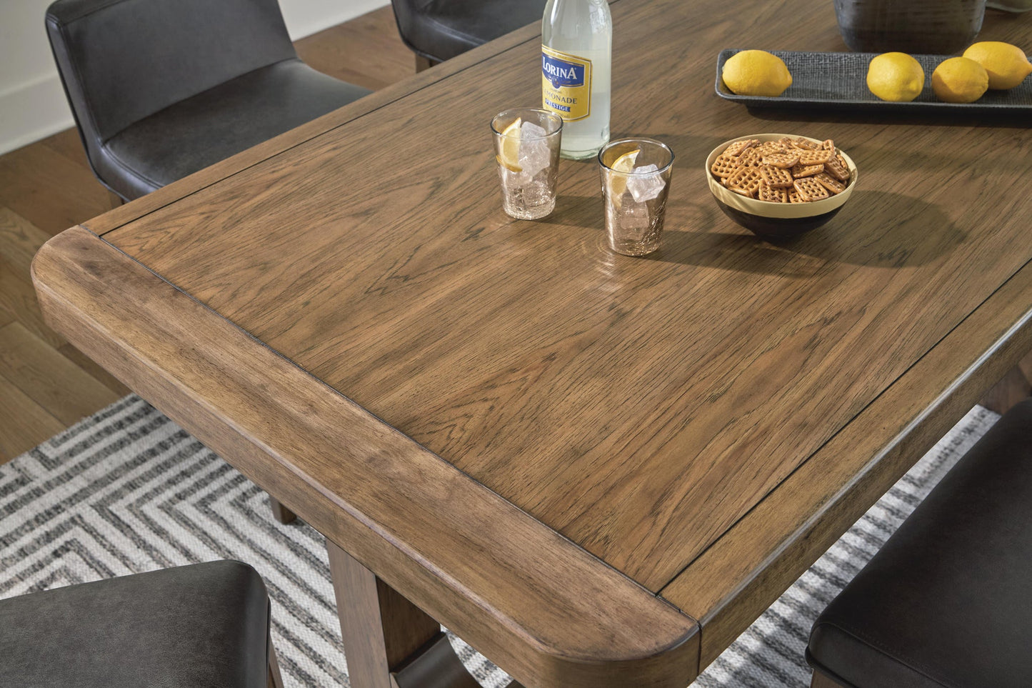 Mesa de comedor Cabalynn RECT