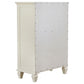 Juego de dormitorio Sandy Beach de 5 piezas tamaño Queen en color crema y blanco