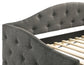 Sofá cama individual tapizado Sadie con cama nido en gris