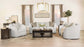 Loveseat Rainn Boucle tapizado con brazos inclinados color Latte